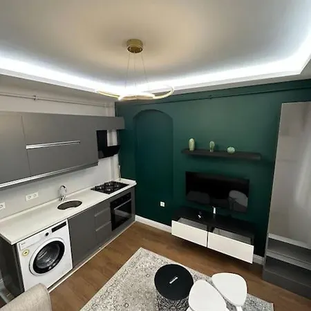 Magnificent House In The Historical Peninsula 3 *